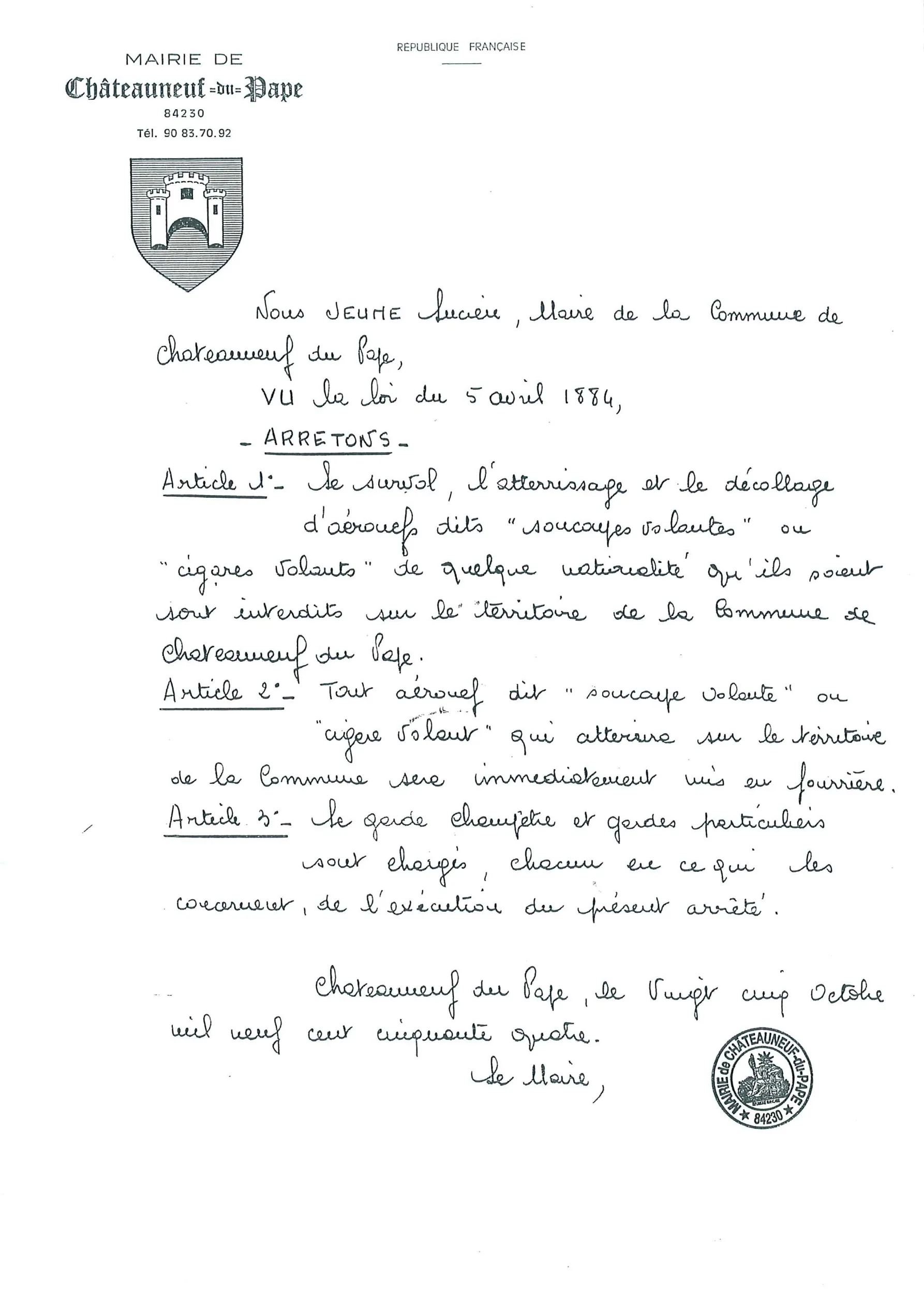 Arrêté municipal du 25 octobre 1954 interdisant le survol de Châteauneuf-du-Pape par des soucoupes volantes, signé par le maire Lucien Jeune